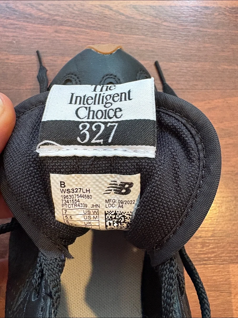 New Balance Black Sea Salt all leather 327 sneaker WS327LH size 7 women m 5.5